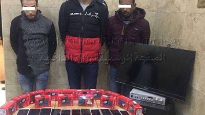 ضبط تشكيل عصابي تخصص في سرقة الهواتف المحمولة بالإسكندرية