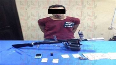 ضبط تاجر أسلحة وبحوزته بندقية خرطوش بالجمالية