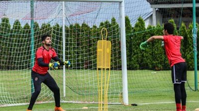 لاسارتي يطالب بسرعة تجهيز علي لطفي لمواجهة بتروجيت