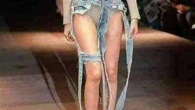 بنطلون «استُرني الله يُسترك» يثير جدلًا واسعًا وهذه التفاصيل الكاملة عنه