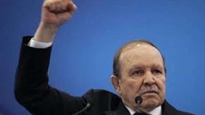 الطائرة الرئاسية تعود إلى الجزائر دون بوتفليقة