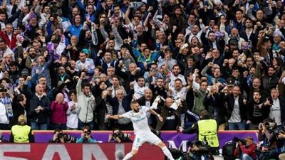 بالصور.. «ليلة الأبطال» بنزيما يصعب المهمة على البايرن ويحرز الهدف الثاني للريال