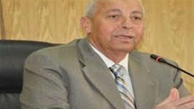 محافظ أسوان: طائرات هليكوباتر شاركت في إخماد حريق مصنع كوم أمبو