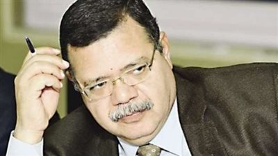 «البترول»: لجنة عليا لتنفيذ برنامج عمل لحقل الغاز «ظهر»