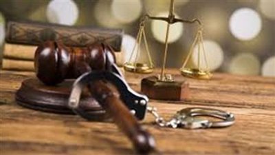 جنايات القاهرة تستأنف محاكمة 3 متهمين في «رشوة البترول»