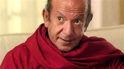 لطفى لبيب 'جد' كريم فهمى فى 'أمر واقع'