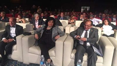 إسعاد يونس تصل لمهرجان شرم الشيخ  للسينما الأسيوية