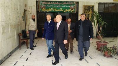 لليوم الثالث.. إقبال المواطنين على 