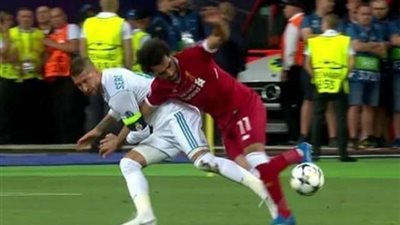 أول بلاغ ضد لاعب ريال مدريد لاتهامه بتعمد إصابة محمد صلاح