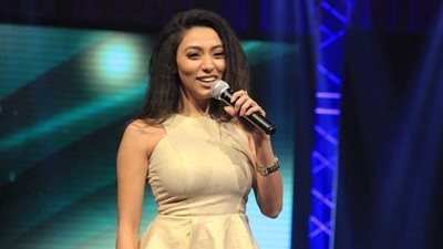 بعد إطلالتها الخاطفة.. تعرفي على سر رشاقة زيزى عادل