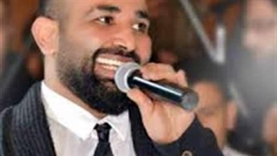 'أحمد سعد' يسجل 'في العالم ناس' لكأس العالم (فيديو)