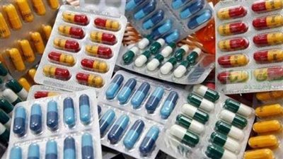 ضبط أدوية غير مسجلة بحوزة مسؤول صيدلية في مدينة نصر