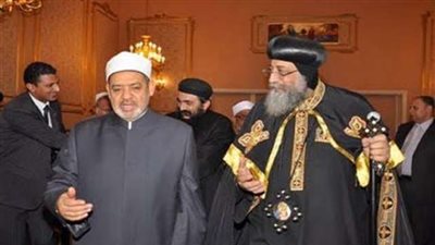 شيخ الأزهر والبابا تواضروس يصلان النواب لحضور تنصيب الرئيس