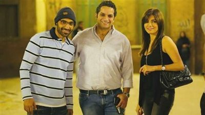 الإعلامية إيمان الحصري في زيارة لموقع تصوير 'الوصية'