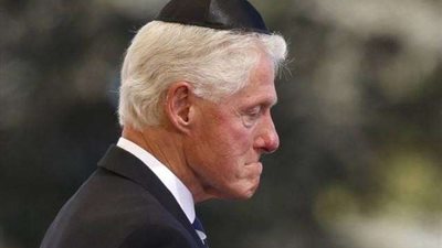 هل نامت رئيسة وزراء الاحتلال في الفراش مع ”كلينتون” ؟