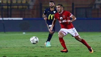 الأهلي يسعى لتعديل عقد ”معلول” لإبقائه في صفوف الفريق