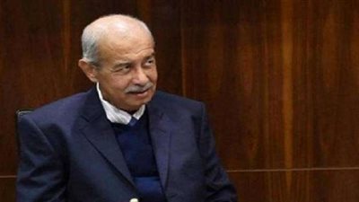 شريف إسماعيل: إجازة عيد الفطر تبدأ من السبت