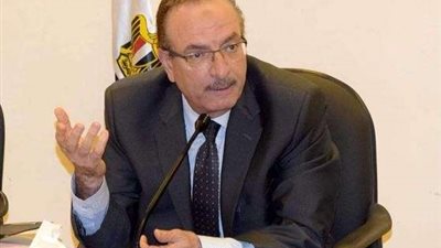 ضبط 4 حالات غش في الانجليزية ومحافظ بني سويف يوجه باستمرار ضبط العمل بلجان الثانوية