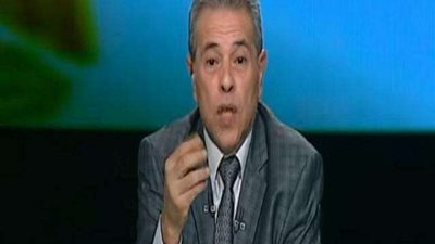 من حب الوطن إلى اقتصاد الأديان.. عكاشة يعود إلى الساحة مرة أخرى