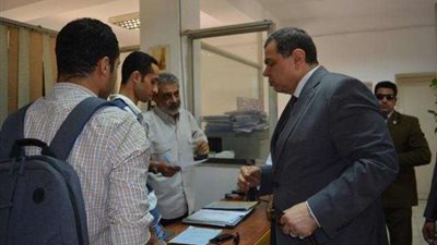 بالصور.. بدء الترشح لمجالس إدارة 27 نقابة عامة