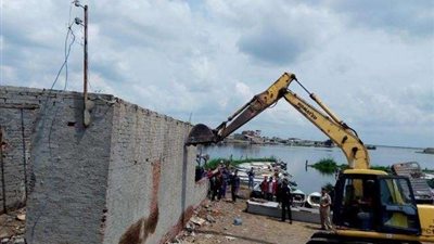 أهالي بحيرة المنزلة يشكون حملات إزالة الإشغالات: تُطبق على فئة دون غيرها