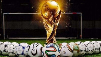 ”كتاب المونديال”..حينما قاد ”بيليه” راقصي السامبا للتتويج الدراماتيكي من قلب السويد