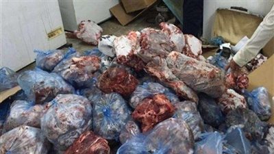 قبل العيد.. «الداخلية» تراقب الأسواق وتضبط أطنان من اللحوم الفاسدة