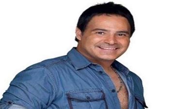 عاصي الحلاني يشجع المنتخب المصري بـ«نسايم الحرية»