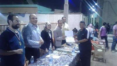 نادى بني سويف الرياضي يكرم الفائزين في الدورة الرمضانية ورموز الرياضة.. (صور)