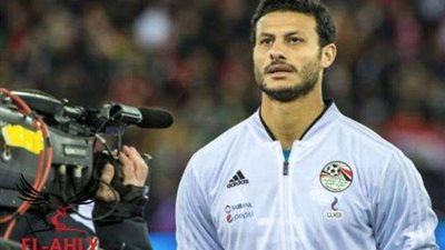 «الخمور» تمنع الشناوي من إستلام جائزة أفضل لاعب بالمبارة (صور)