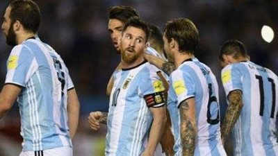 رفقاء ميسي في مهب الريح..أيسلندا تنتزع تعادلا تاريخيا أمام الأرجنتين بالمونديال