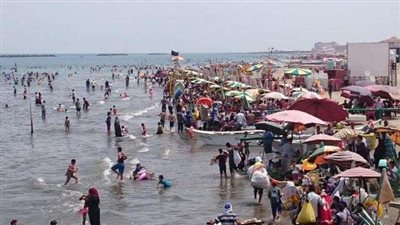 انقاذ 17 شخصًا من الغرق برأس البر