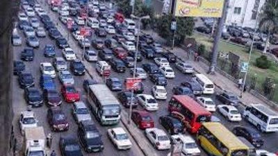 اختناق مروري بالقاهرة والجيزة بسبب زيادة الأحمال