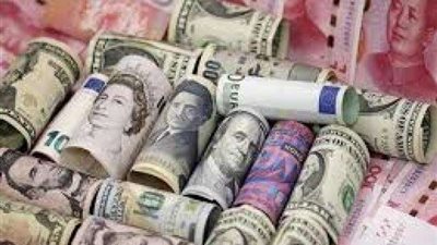 استقرار أسعار العملات العربية والأجنبية في تعاملات اليوم