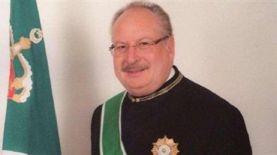 بعد 66 عامًا من الرحيل.. الملك الفخري لمصر يعود بأمر ”السيسي“ وأبنائه تُطاردهم الشائعات