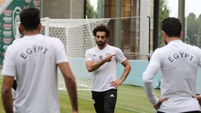 مصادر تكشف السبب الحقيقي وراء غياب صلاح عن مباراة أوروجواي