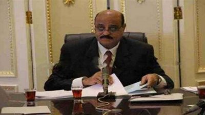 برلمانى يناشد رجال الأعمال بالتكفل لزواج الفقراء وغير القادرين