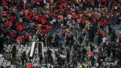 حبس 6 من مشجعي الأهلي 15 يومًا في أحداث استاد القاهرة