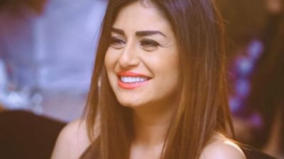 منة فضالي تُثير أزمة بالمايوه على «انستجرام».. صور