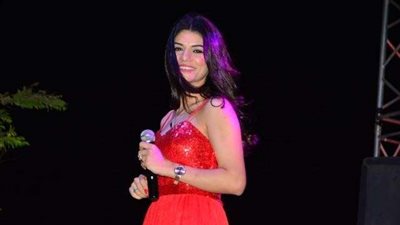 صابرين النجيلي تتألق في حفل عيد الفطر بالنادي الأهلي (صور)