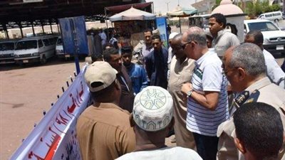 أهالي قرية حجازة بأسوان يستغيثون بالمرور لضبط التعريفة