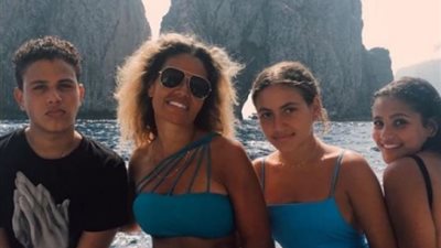 في غياب «الهضبة».. أبناء عمرو دياب يحتفلون بعيد ميلاد والدتهم (صور)