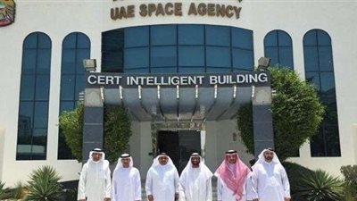 «من الرمل إلى السماء».. أبو ظبي تقتحم الفضاء بأول رائد إماراتي