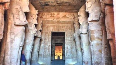 1300 زائر لمعبد دندرة في قنا خلال أسبوع