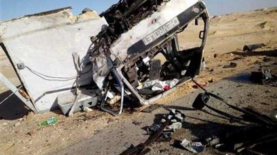 إصابة 5 أشخاص في حادث تصادم 3 سيارات بالبحيرة