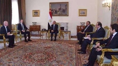 خبير استراتيجي: أمريكا لجأت لمصر لحل القضية الفلسطينية