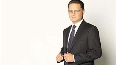 «mbc مصر»: شريف عامر مستمر..ورحيله عن القناة مجرد «شائعة»