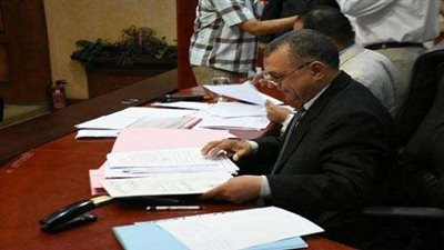 بالصور.. تقديم أوراق الترشح لمجالس إدارة الاتحادات النقابية العمالية