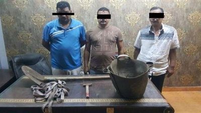 ضبط 3 أشخاص أثناء التنقيب عن الآثار في مصر القديمة