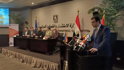 بالصور.. سحر نصر تطلق مشروع تعزيز استراتيجة مصر القومية للسكان